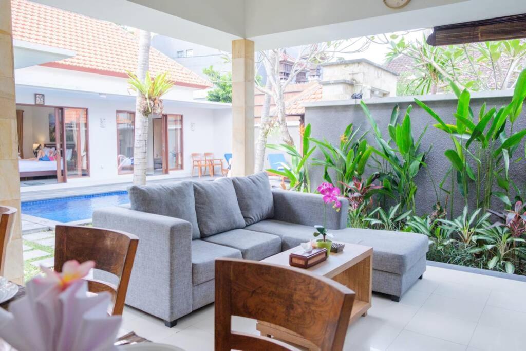 Villa Akmali Berawa - 3 Bedrooms Чангу Екстер'єр фото